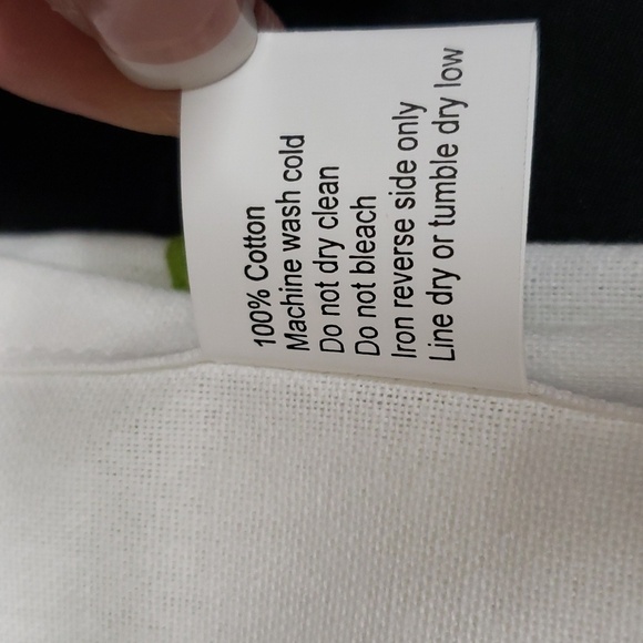 Brownlow Gifts "Why do they want dinner every night?" 100% Cotton Towel - Picture 6 of 7